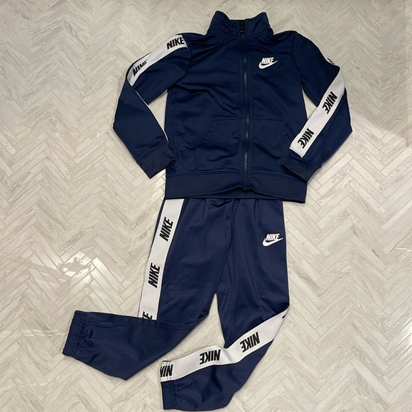 Nike Other - Nike Navy Blue Tracksuit , boys size 6